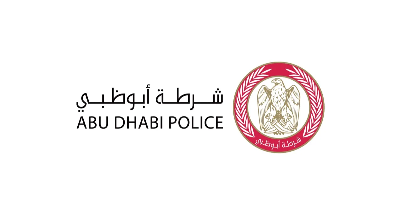 شرطة أبوظبي تؤكد على استخدام أنظمة الإشارة المرئية