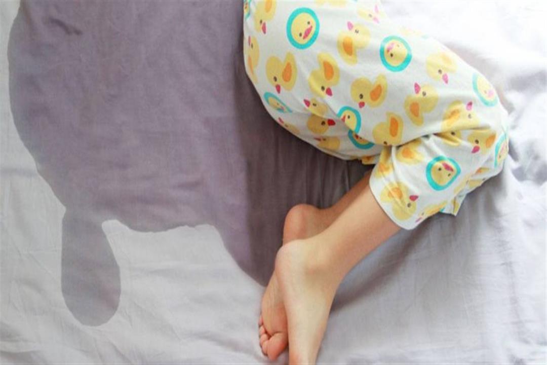 نصائح مهمة.. كيفية التخلص من عادة تبول الأطفال أثناء النوم