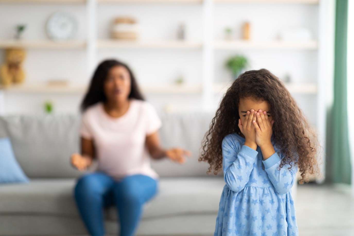   كيف تواجه غضب طفلك وتعلمه السيطرة على مشاعره؟ 