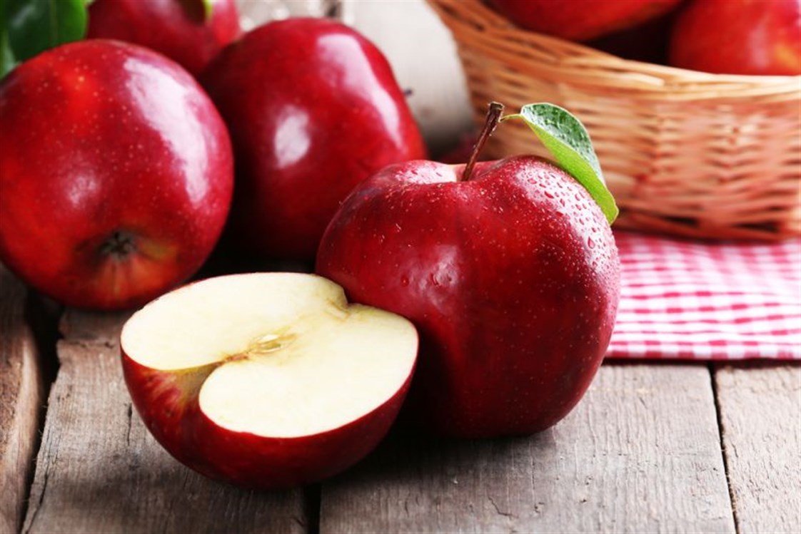 لماذا يجب عليك تناول تفاحة يوميا؟