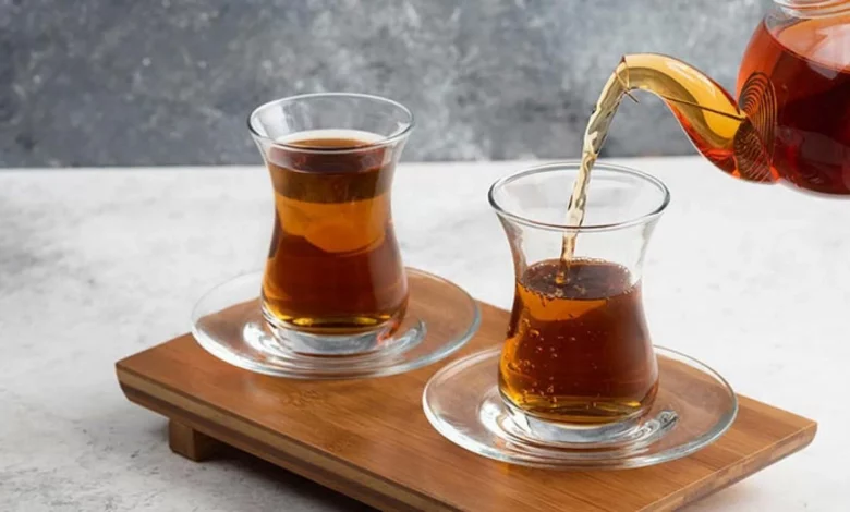 تفسير رؤية شرب الشاي في المنام.. ما أبرز تفسيراته؟
