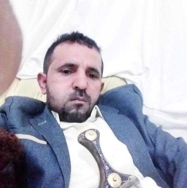   استدرجوه من الضالع لسرقة سيارته .. مقتل مواطن على يد عصابة ورمي جثته في صنعاء 