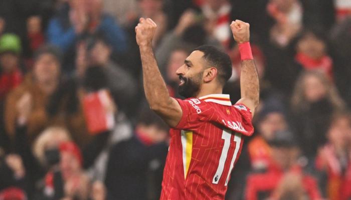  بسبب «تاريخ» الفانتازي.. محمد صلاح مطالب بتجديد عقده مع ليفربول 