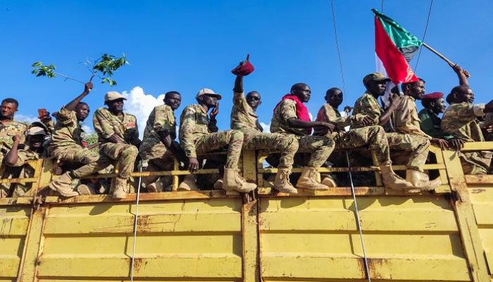  حرب السودان.. «القتال» يحتدم على تخوم مدني ومخاوف من «كارثة إنسانية» 