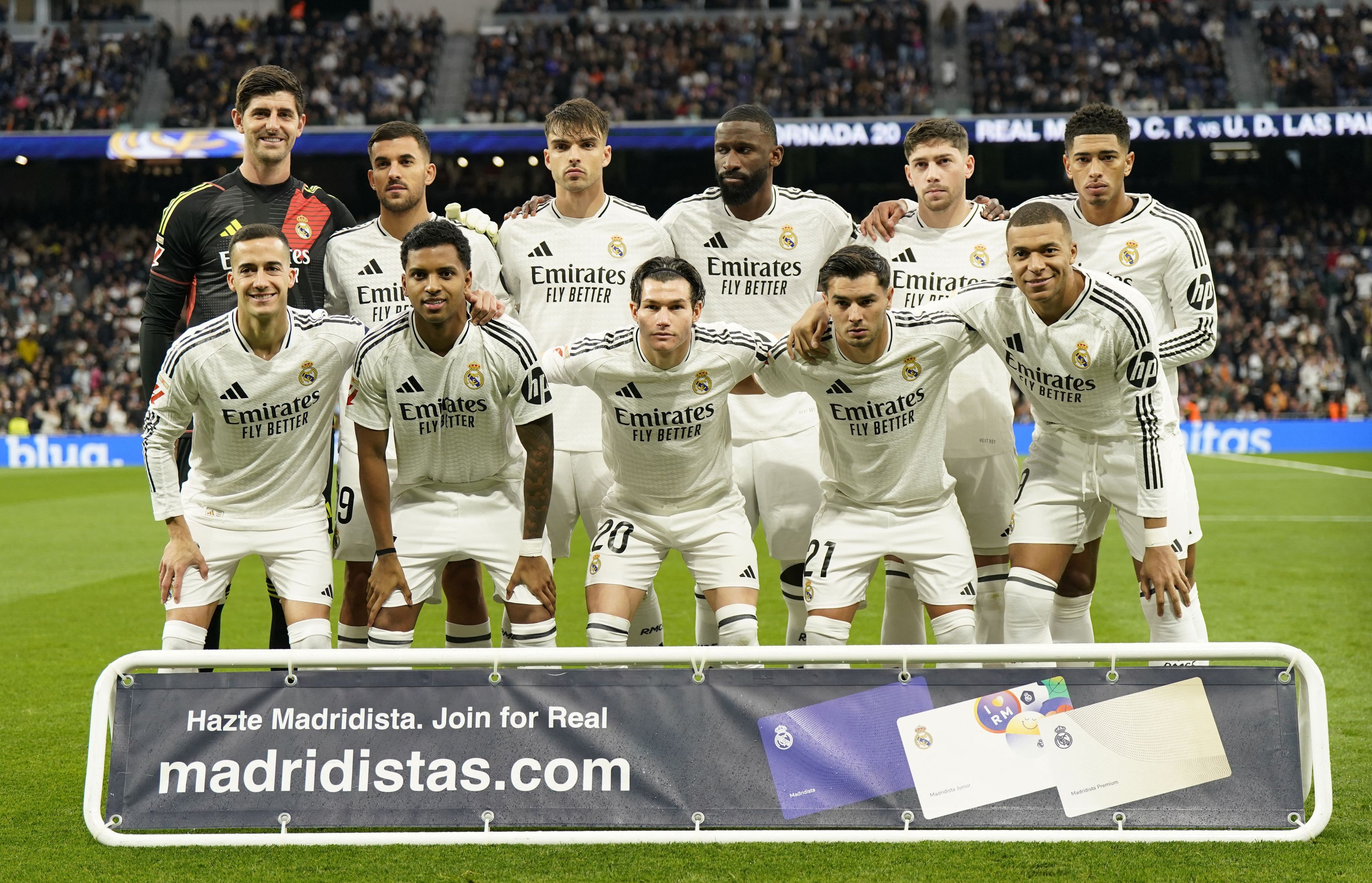 ريال مدريد يحقق أرباحا مليارية ويتصدر 