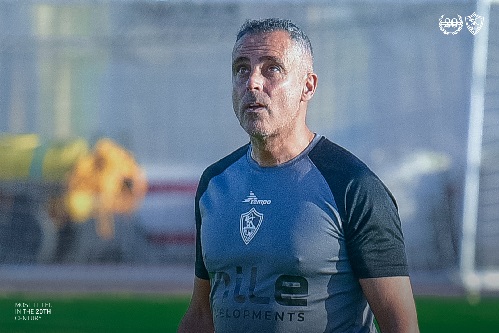 لاعب الزمالك السابق: رحيل جوميز صادم.. ومباراة المصري صعبة