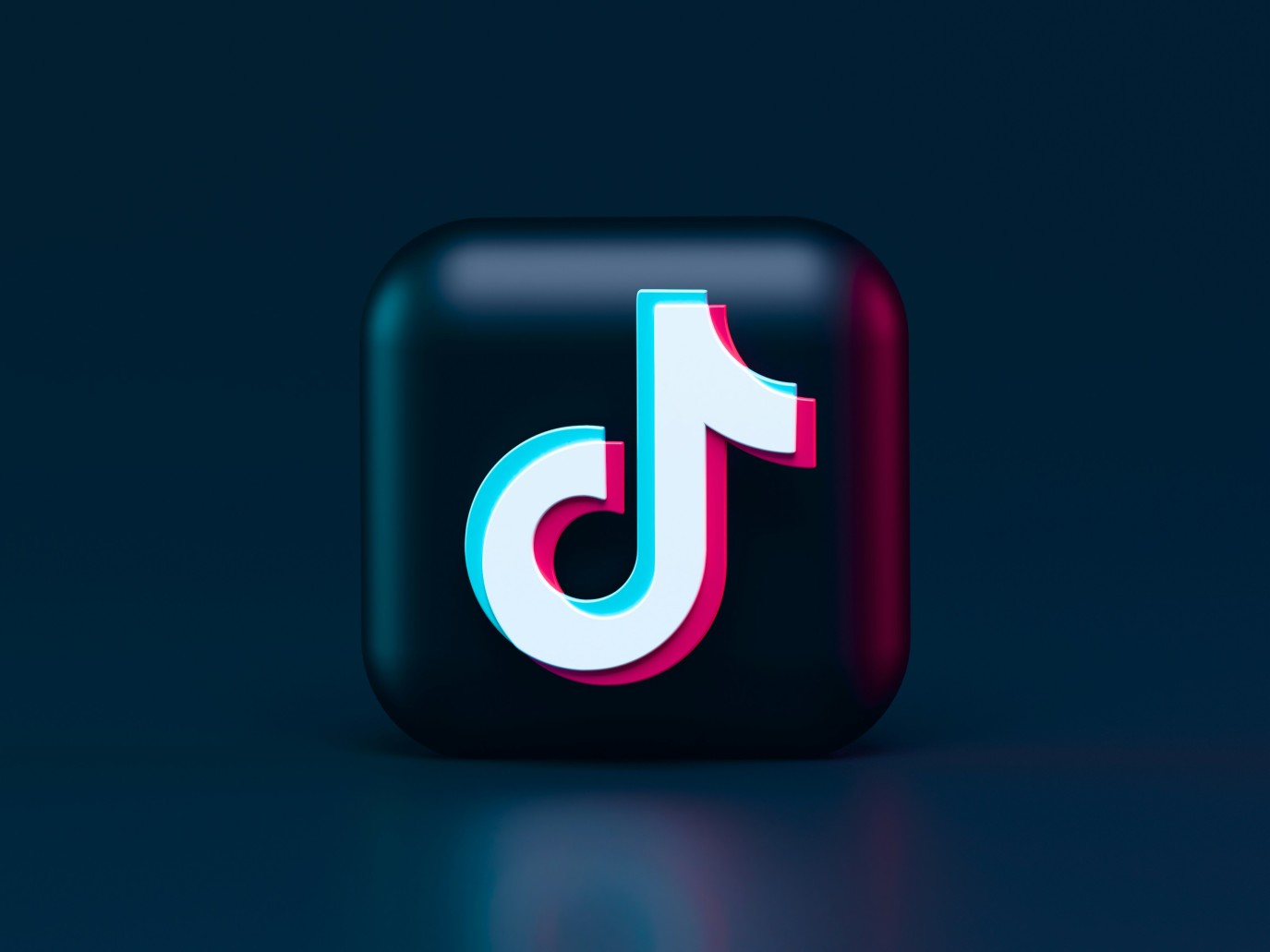   
                                تتويج أفضل المبدعين بجوائز TikTok MENA 2024 في الشرق الأوسط وشمال أفريقيا... تعرفوا إليهم

                             