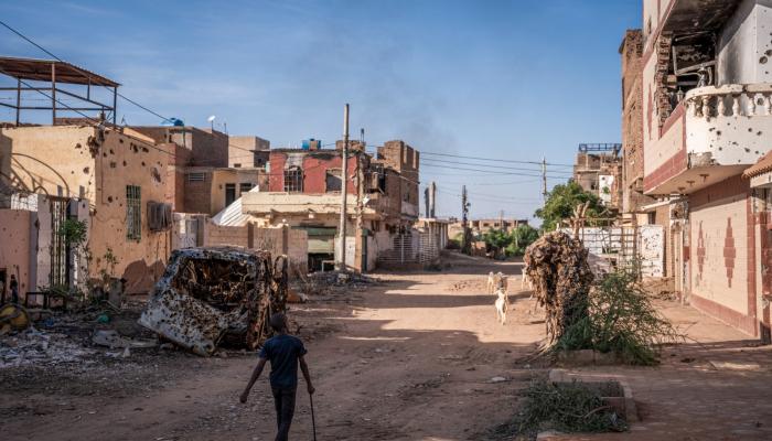  «الدرونز» تطوق أكبر قواعد السودان.. ومعارك «الجزيرة» تحتدم 